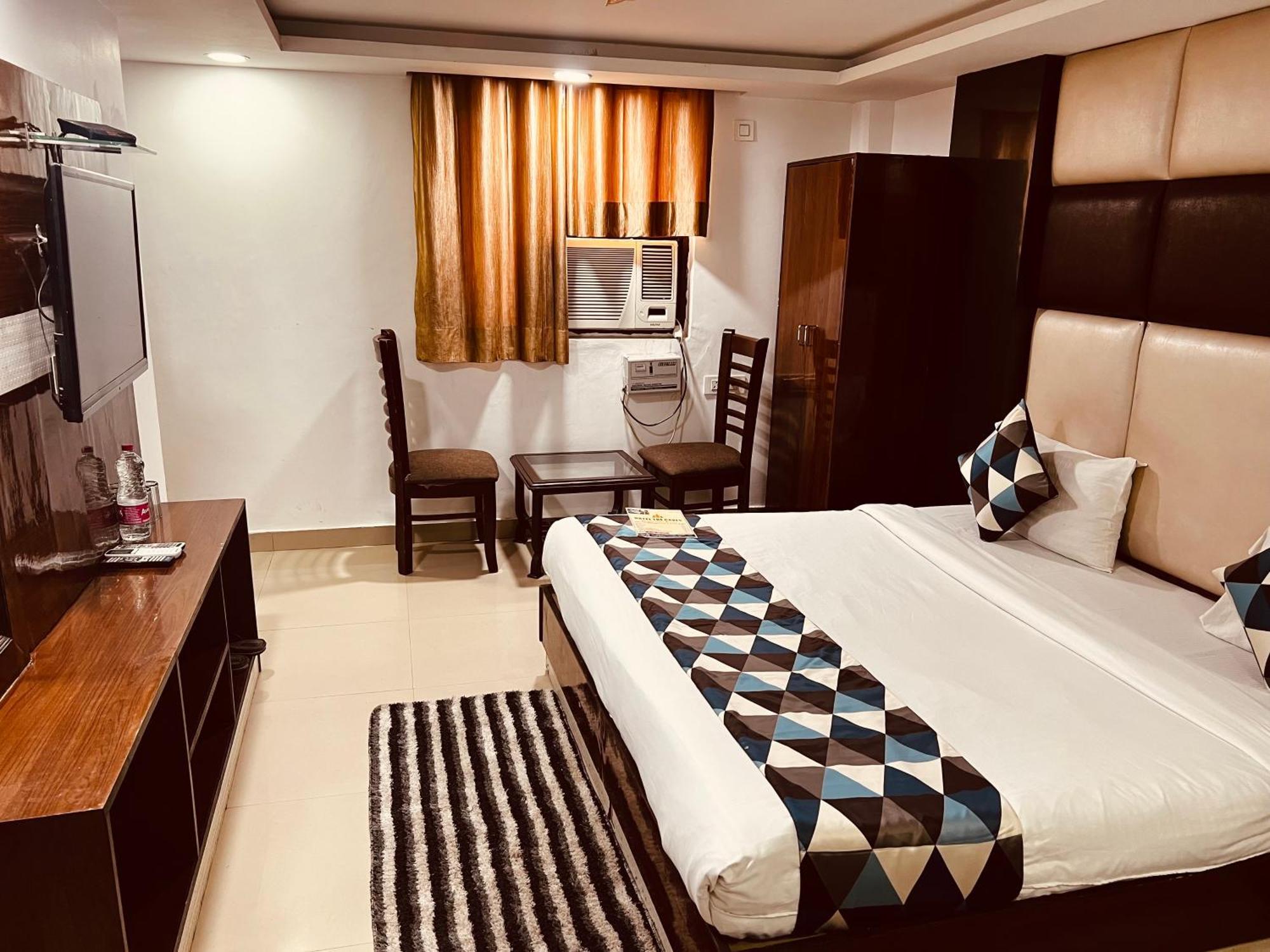 Tarky Near Delhi Airport 4*